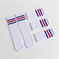 Offre Spéciale été étudiant chaussettes pour enfants rayé genou hauteur mi-mollet femmes chaussettes Logo personnalisé sur la jambe