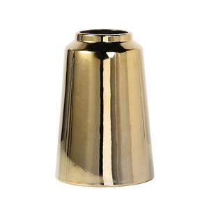 Vente en gros de vases à fleurs de mariage les plus récents centre de table décoration de table vase en céramique dorée de luxe pour la décoration - Product Image 6