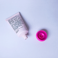 Tube de crème pour les mains en PE avec bouchon à vis en forme de boule, couleur personnalisée, capacité de 30 ml à 180 ml, pour les soins de la peau, les masques faciaux et les crèmes lavantes