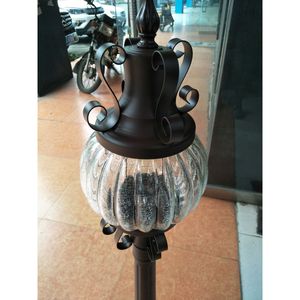 Lámpara de pared exterior de estilo europeo, LED E27, impermeable, para jardín, villa, balcón, patio. - Product Image 2
