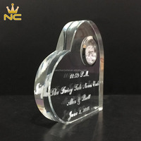 Horloge en cristal personnalisée avec gravure laser 3D en forme de cœur, souvenirs de mariage pour invités, taille personnalisée, impression UV