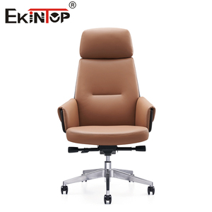 Chaise de bureau ergonomique exécutive en cuir véritable avec dossier haut, pivotante et accoudoirs métalliques - Product Image 1