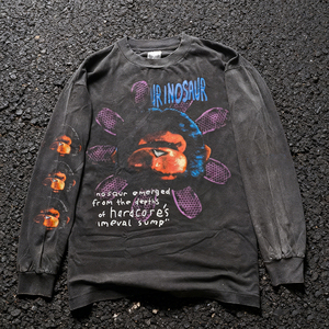 T-Shirt Unisex a Maniche Lunghe in Cotone 100% con Stampa Effetto Consumato, Stile Streetwear Casual Oversize - Product Image 2