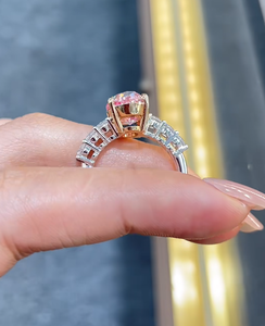 Anster 1CT สีชมพูทรงรีตัดเป็นวงแหวนสำหรับผู้หญิงสีทองสำหรับการหมั้นหมายของแล็บแบบปรับแต่งได้ VVS1 - Product Image 2