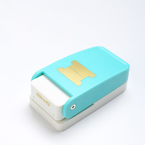 Perforadora de Etiquetas para Separadores de Páginas, Máquina Perforadora de Etiquetas de Índice, Hecho en Casa - Product Image 1