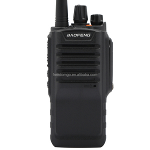 Walkie Talkie Portátil BF-9700, 5W de Potencia, 16 Canales UHF Analógico, Largo Alcance, Radio Bidireccional, Resistente al Agua IPX6 - Product Image 1