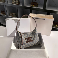 Sacs pour femmes, nouveau sac de luxe d'été en cuir véritable avec motif crocodile, sac fourre-tout de haute qualité à grande capacité en forme de corne, sac bandoulière pour tous les jours