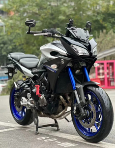 Motocicleta Usada Premium de <span class=keywords><strong>Segunda</strong></span> <span class=keywords><strong>Mano</strong></span> en Venta, Modelo Montero <span class=keywords><strong>ADV</strong></span> 2022 - Product Image 2