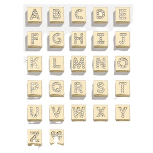 Modisches Diamantbesetztes DIY <span class=keywords><strong>Magic</strong></span> Box Buchstaben-Armband, Individuell Anpassbares Kupfer-Plattiertes 18K Gold Buchstaben-Armband Schmuck - Product Image 2
