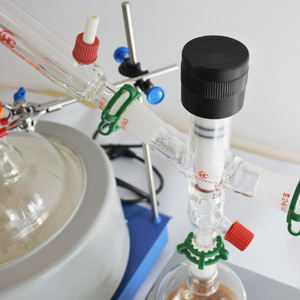 Mini attrezzatura elettrica per distillazione sottovuoto 5 litri chimica per distillazione a breve percorso vetreria con agitatore 5L manto riscaldante - Product Image 3