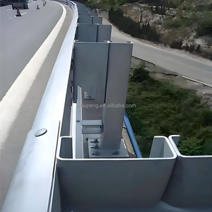 حاجز أمان للطرق السريعة على شكل حرف W، حاجز واقي من الاصطدام على الطرق، فولاذ Q235 مغلفن بالغمس الساخن، حاجز على شكل حرف C عالي التحمل للصدمات - Product Image 2