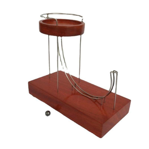 Jouet cinétique populaire et amusant à boules d'acier à mouvement perpétuel, taille portable pour jeu familial, sport et divertissement quotidien - Product Image 4