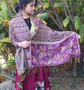 Usine directe Pasgmina élégant rétro châles pour femmes magnifique gland Jacquard écharpe personnalisable ethnique Poncho - Product Image 5