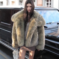 Veste en fausse fourrure moelleuse pour femmes avec col large pour l'hiver, vente en gros