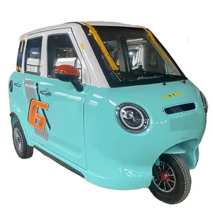 Rickshaw électrique design tendance tricycle électrique à 3 roues avec sièges de luxe pour adultes et toit en fibre de carbone