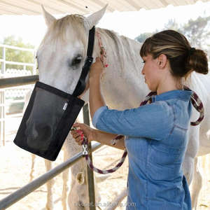 ถุงให้อาหารสัตว์เลี้ยงทำจากไนลอนแบบปรับได้ใช้แขวนได้สะดวกสำหรับเลี้ยงวัวและแกะและม้า - Product Image 4