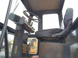 Compacteur routier Dynapac CC421 d'occasion en excellent état, machine compacteuse Dynapac CC422 en promotion - Product Image 3