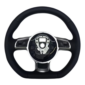 Volant de direction en cuir perforé personnalisé, neuf et best-seller, avec bande supérieure pour Audi TT - Product Image 1