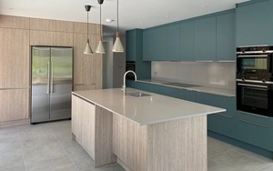 Meubles de <span class=keywords><strong>cuisine</strong></span> Prima Modern Slim Shaker Style, armoires de <span class=keywords><strong>cuisine</strong></span> en bois massif à cadre étroit avec plan de travail en quartz - Product Image 2