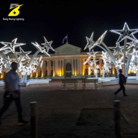Lámpara LED Solar de Lujo para Exteriores con Forma de Estrella, Decorativa para Plazas y Parques