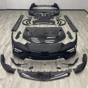 Kit de carrosserie en fibre de carbone pour mettre à jour l'ancien modèle Lamborghini <span class=keywords><strong>URUS</strong></span> au nouveau modèle <span class=keywords><strong>URUS</strong></span> pare-chocs avant lèvre capot jupe latérale Bodykit - Product Image 3