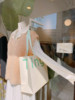 Sac en papier kraft recyclé blanc classique pour emballage cadeau, personnalisable avec votre propre logo, vente en gros, luxe, fantaisie, OEM