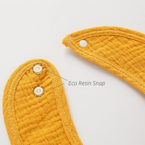 Yumuşak ve Emici 4 Katmanlı Pamuklu Bebek Bandana Önlükleri, Yenidoğanlar İçin Ayarlanabilir Çıtçıtlı, Beslenme, Diş Çıkarma, Salya Alma İçin - Product Image 5