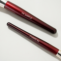 Pinceau professionnel vegan synthétique biseauté pour fond de teint liquide et correcteur, avec manche en bois pour estomper les imperfections - Nouvelle Arrivée Personnalisable avec LOGO