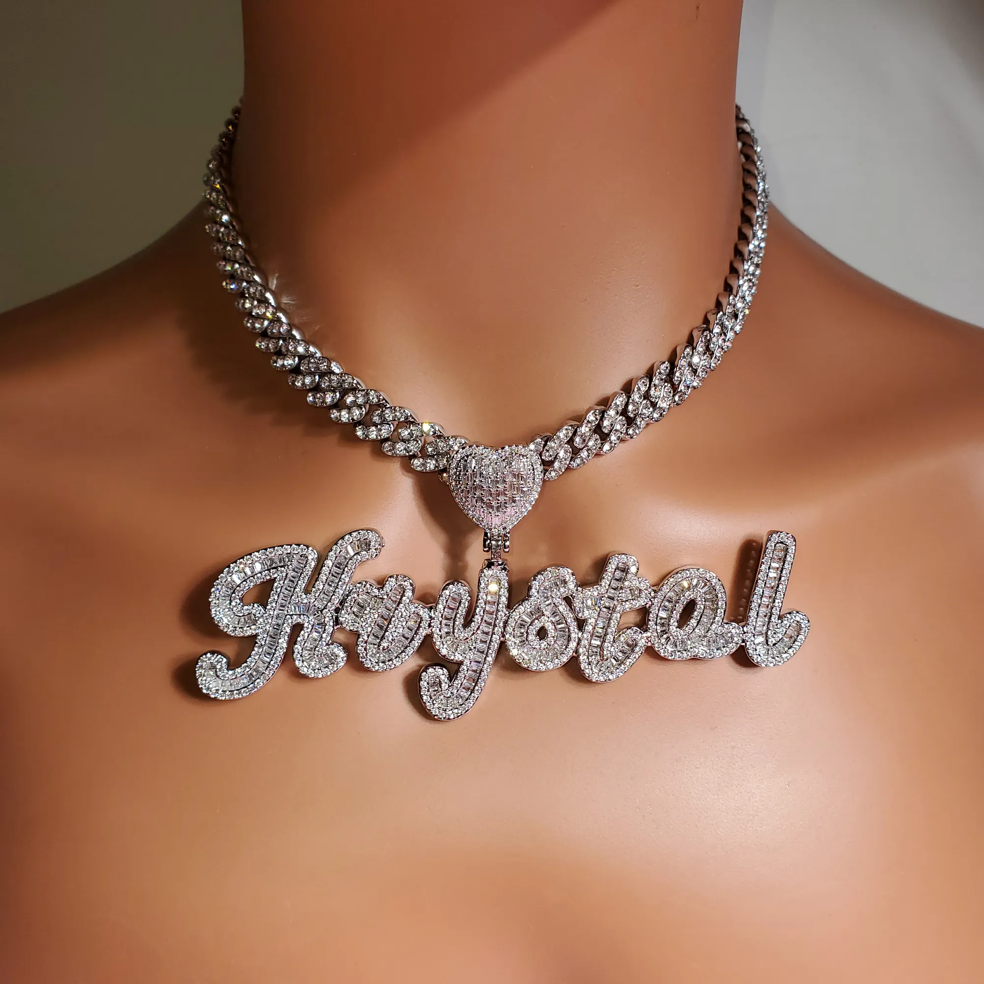 Personalized Custom Baguettes Ice Heart Bail Letter Name Pendant Necklace with Diamond CZ Chain Customized Hiphop Jewelry Gifts