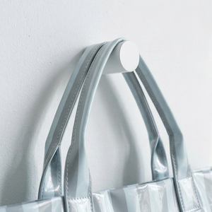 Borsa Tote in PVC a Righe Extra Large Personalizzata OEM, Borsa a <span class=keywords><strong>Spalla</strong></span> di Grande Capacità per Donne, Viaggio, Spiaggia, Supermercato - Product Image 4