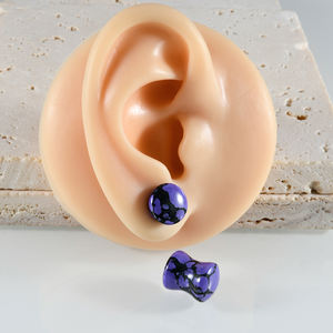 سدادات الأذن الحجرية باللون الأرجواني والأسود مقاييس الأنفاق الصلبة المتوسع نقالات الأزياء ثقب الجسم المجوهرات للرجال والنساء - Product Image 5