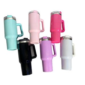 Mug de voyage isotherme personnalisé en acier inoxydable de 40 oz avec poignée et couvercle à paille, bouteille isotherme pour café de bureau, design minimaliste - Product Image 1