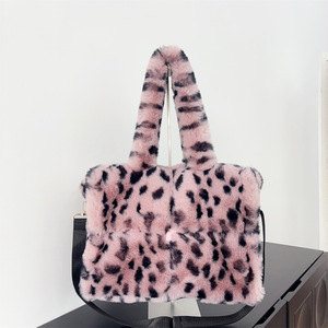 Sac fourre-tout en peluche d'hiver 2025, grand sac à main en fourrure, sac à bandoulière tendance imprimé léopard - Product Image 3