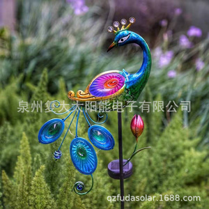 Lampe solaire de jardin en forme de paon, LED colorée, décorative, pour extérieur, résistante à l'eau - Product Image 2
