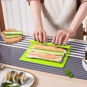 Bambú Japonés <span class=keywords><strong>Sushi</strong></span> Rolling Tool Silicona <span class=keywords><strong>Sushi</strong></span> Roll Mold <span class=keywords><strong>Sushi</strong></span> Seaweed Rice Roll - Product Image 1