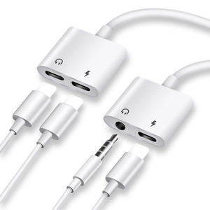 Vente en gros usine 2 en 1 3.5mm Type-c Aux Audio <span class=keywords><strong>Jack</strong></span> <span class=keywords><strong>Adaptateur</strong></span> Câble Pop up pour Ios <span class=keywords><strong>Adaptateur</strong></span> pour Téléphone Plus Pad Otg <span class=keywords><strong>Adaptateur</strong></span> Usb - Product Image 1