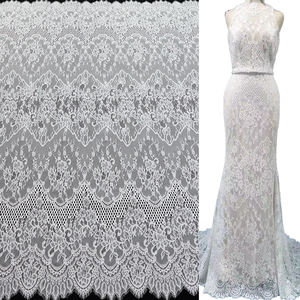 <span class=keywords><strong>Dentelle</strong></span> française brodée blanc <span class=keywords><strong>ivoire</strong></span>, <span class=keywords><strong>dentelle</strong></span> de mariage Chantilly, tissu de <span class=keywords><strong>dentelle</strong></span> de 3 mètres, <span class=keywords><strong>dentelle</strong></span> à franges festonnées, <span class=keywords><strong>dentelle</strong></span> florale pour lingerie - Product Image 2