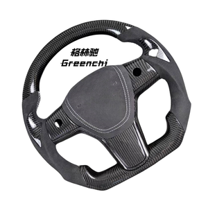 Para volante de fondo plano Tesla Model 3/Y, combinación de fibra de carbono y Alcantara - Product Image 3