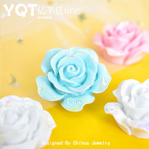 Cabochon en résine 3D en forme de rose couleur AB pour la fabrication de bijoux DIY, accessoires pour coques de téléphone, ornements de mariage - Product Image 3