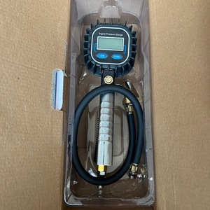เกจวัดแรงดันลมยางดิจิตอล 0-330PSI หลายหน่วย วัสดุพลาสติกและเหล็ก สำหรับรถยนต์ มอเตอร์ไซค์ จักรยาน พร้อมปืนลม - Product Image 2