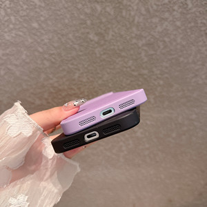 <span class=keywords><strong>Coque</strong></span> de téléphone simple au toucher confortable avec texture litchi pour <span class=keywords><strong>iPhone</strong></span> <span class=keywords><strong>11</strong></span> 12 13 14 15 16 17 Pro Max, protection antichoc et anti-traces de doigts - Product Image 4