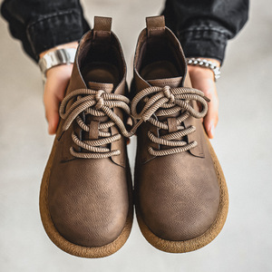 Chaussures en cuir souple pour hommes, petites chaussures en cuir, bottes hautes d'hiver, nouvelle collection, taille plus 46, chaussures décontractées antidérapantes pour hommes - Product Image 4