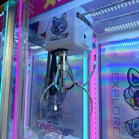 Máquina de garras metálica nueva transfronteriza, máquina recreativa operada con monedas de gran tamaño, máquina de garras con código QR para muñecos, snacks y cajas sorpresa, máquina de grúa en inglés