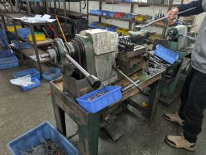 Manchon d'éjection droit de précision pour le moulage par injection, composant de moule de haute qualité - Product Image 3