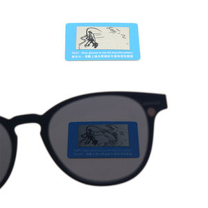 男女兼用偏光光学メガネ磁気クリップ付き軽量ハンギングピース近視ソリッドパターンポーチ - Product Image 6