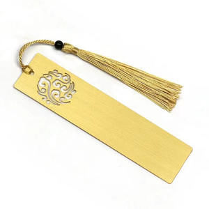 Marcapáginas de metal ecológico personalizado con patrón de dibujos animados y borlas - Product Image 4