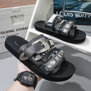 Nouvelles tongs tendance pour hommes et femmes, sandales à enfiler, sangle en <span class=keywords><strong>velcro</strong></span>, semelle épaisse en EVA, chaussures de plage d'été, pantoufles - Product Image 1