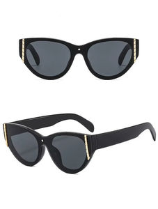 2025 Retro Custom Cat Eye Personalized Design Sun glasses Sunscreen and UV Protection Fashion Women's Sunglasses Wholesale - Product Image 5