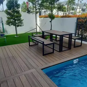 Surface en Grain de bois, trous ronds, bouclier Pe, imperméable, co-extrusion, pont creux en bois pour piscine extérieure et Restaurant