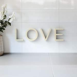 لافتات MACCAN الإعلانية ثلاثية الأبعاد من الأكريليك، حروف مخصصة صديقة للبيئة مقطوعة بالليزر للاستخدام الداخلي والخارجي في المكاتب - Product Image 2